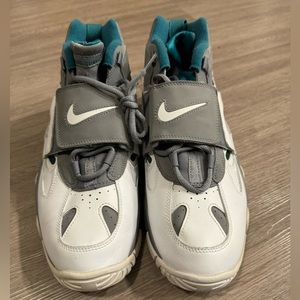 Nike Air Diamond Turf 2